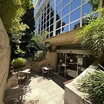 Hotel Vilana Boutique 4*