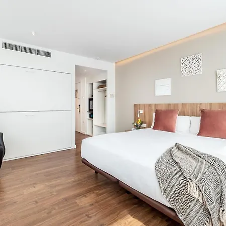 Vilana Boutique 4*