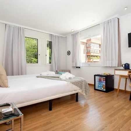 Vilana Boutique Hotel 4*
